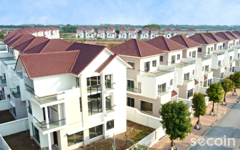 Experience in choosing durable and beautiful roof tiles